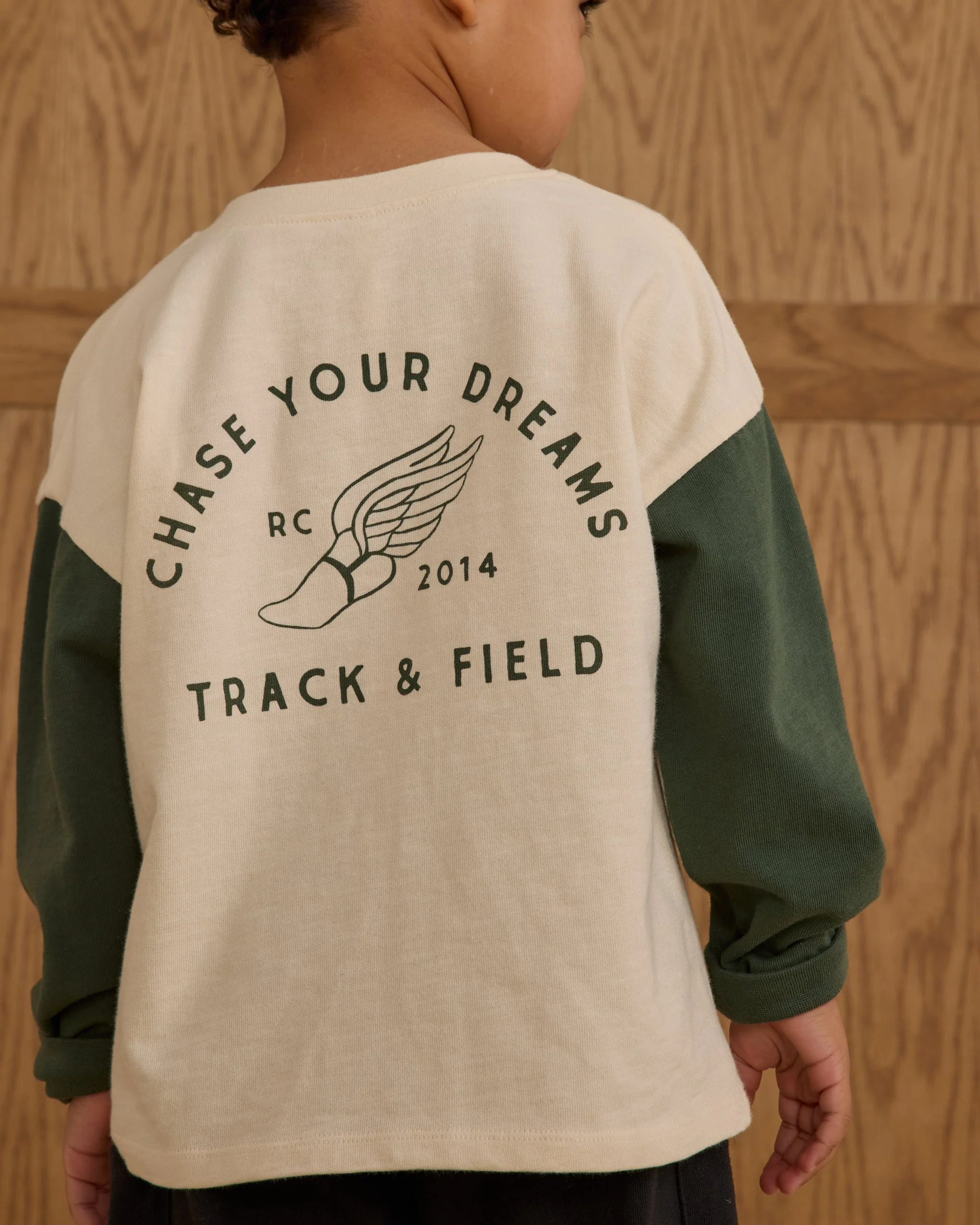 Relaxed Long Sleeve Henley || Chase Your Dreams - Image 4