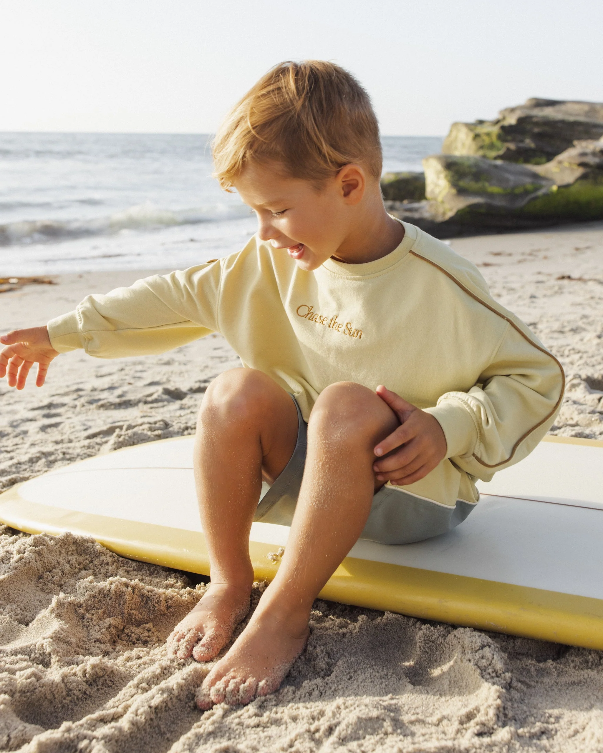Relaxed Sweatshirt Chase The Sun - Image 6