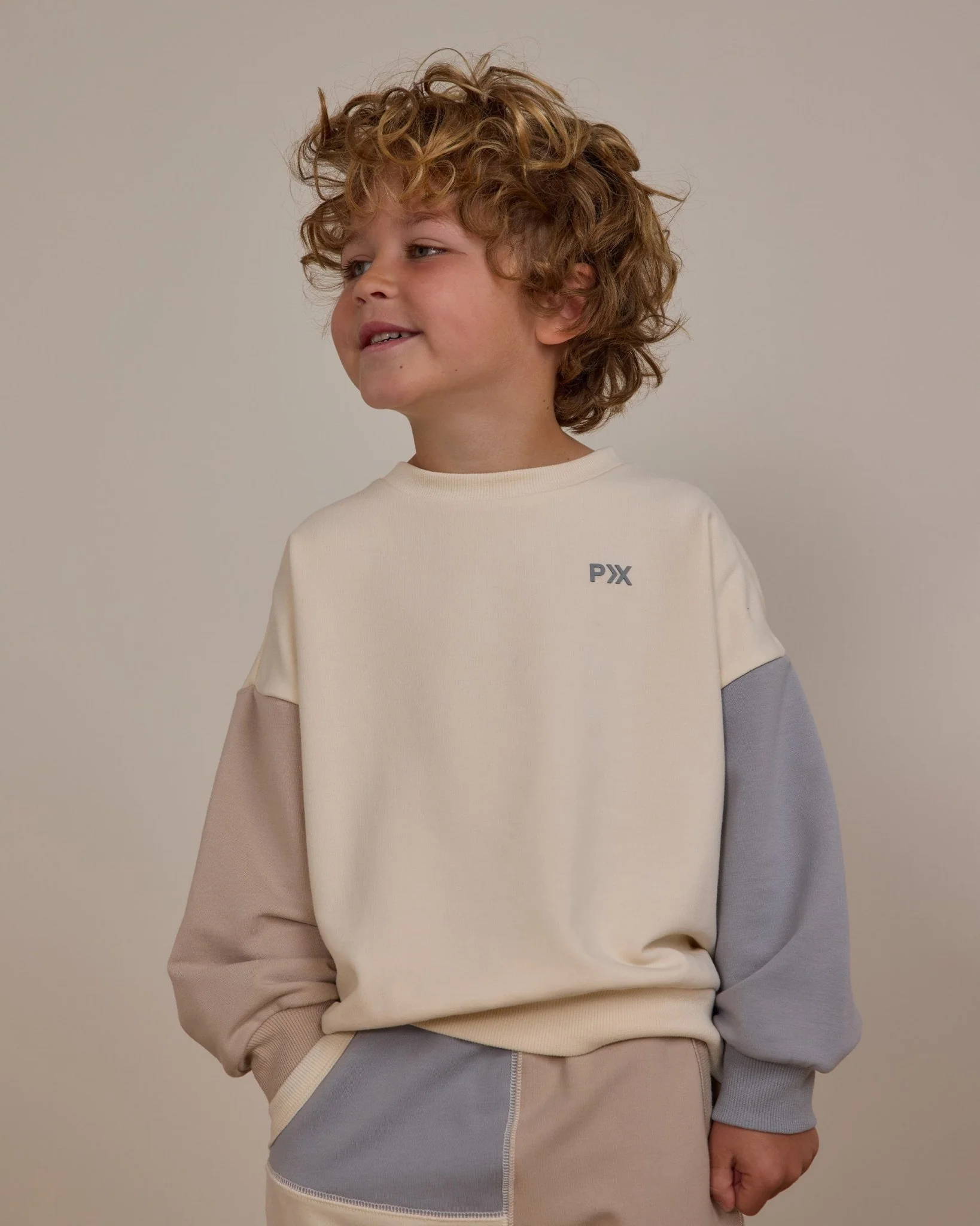 Relaxed Sweatshirt | Color Block - Image 2