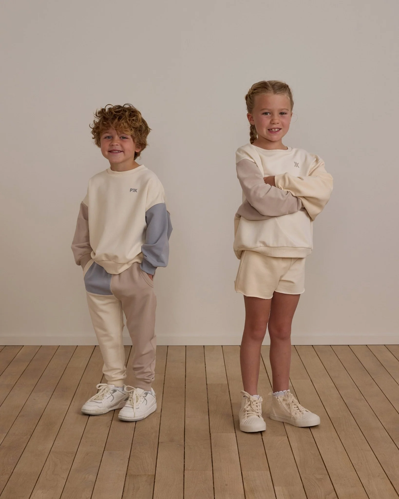 Relaxed Sweatshirt | Color Block - Image 6