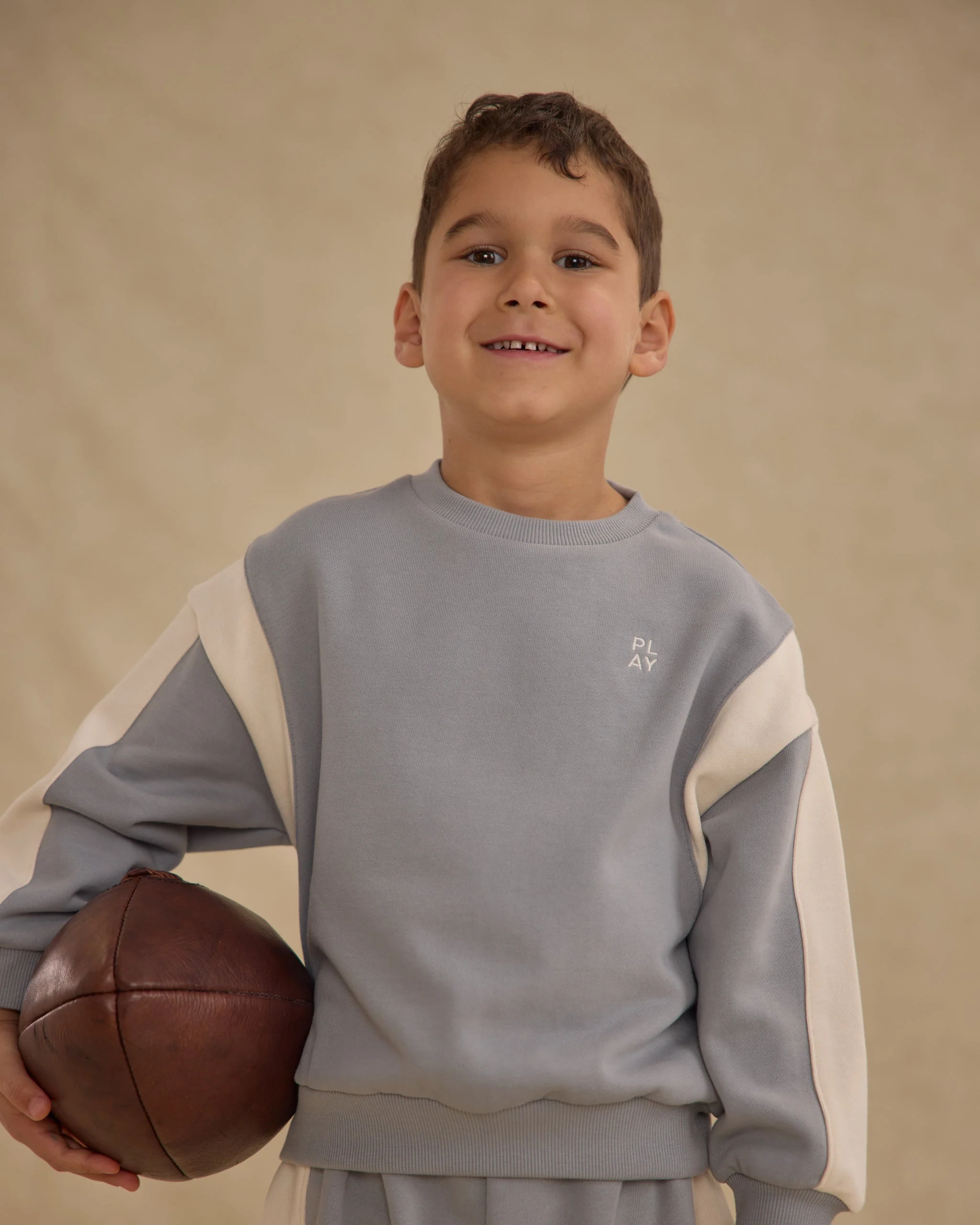 Relaxed Sweatshirt || Dusty Blue - Image 2