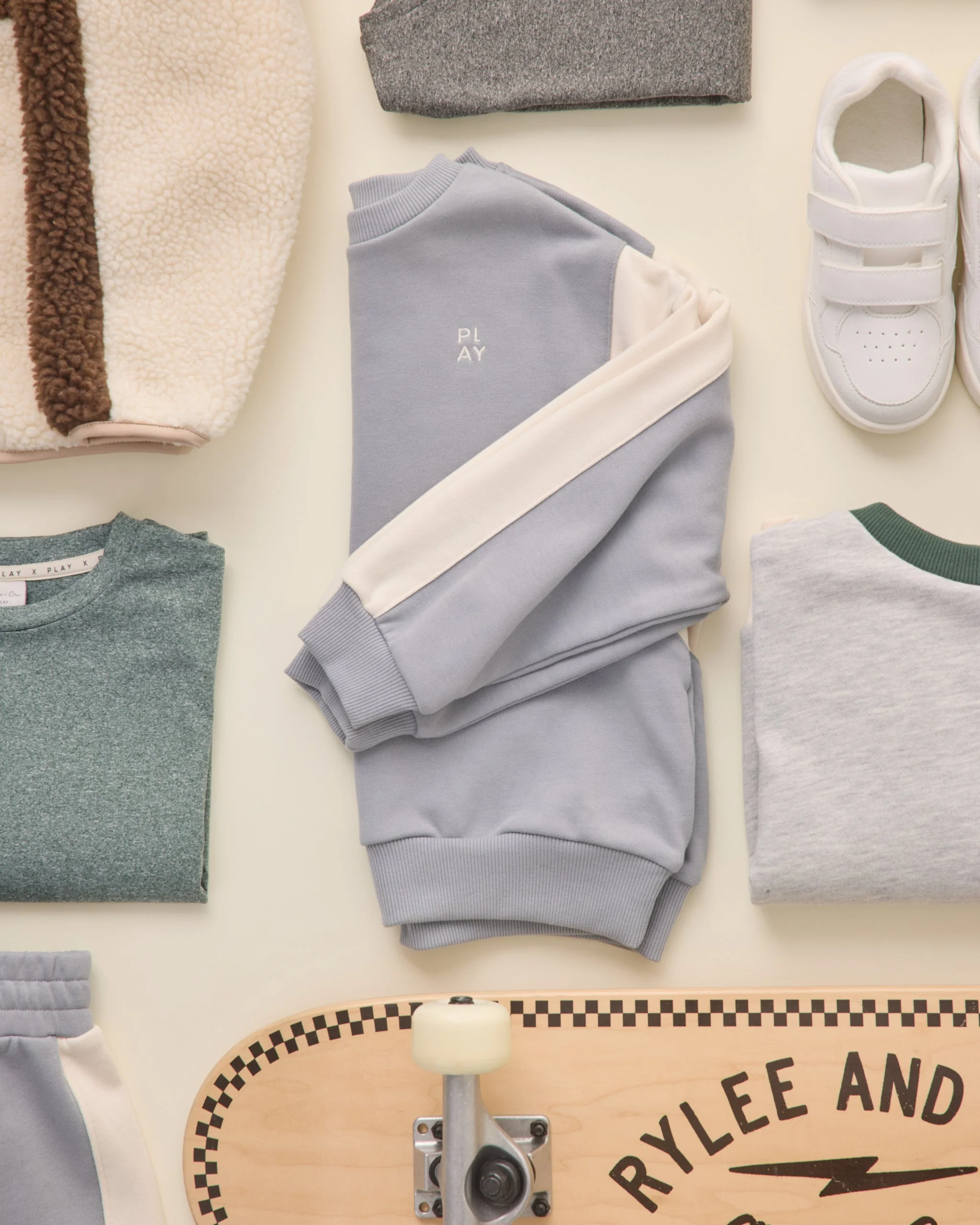 Relaxed Sweatshirt || Dusty Blue - Image 4