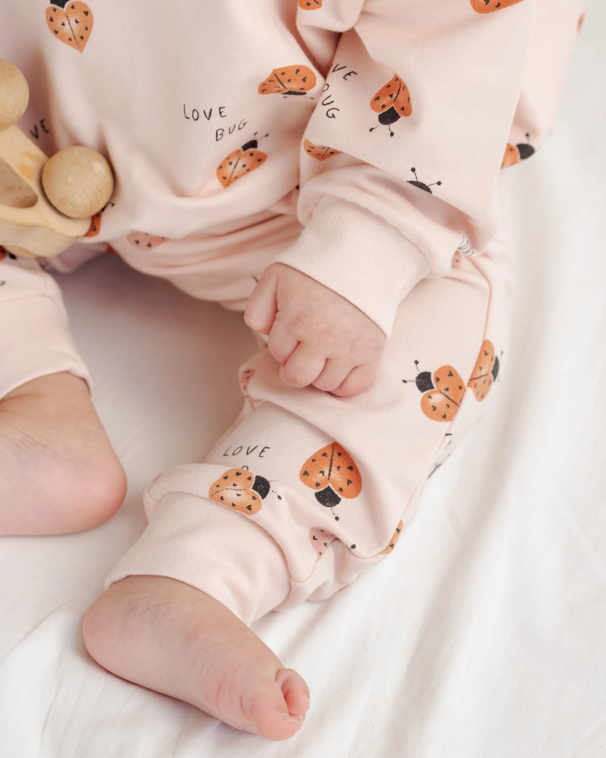 Relaxed Sweatshirt Love Bug - Image 2