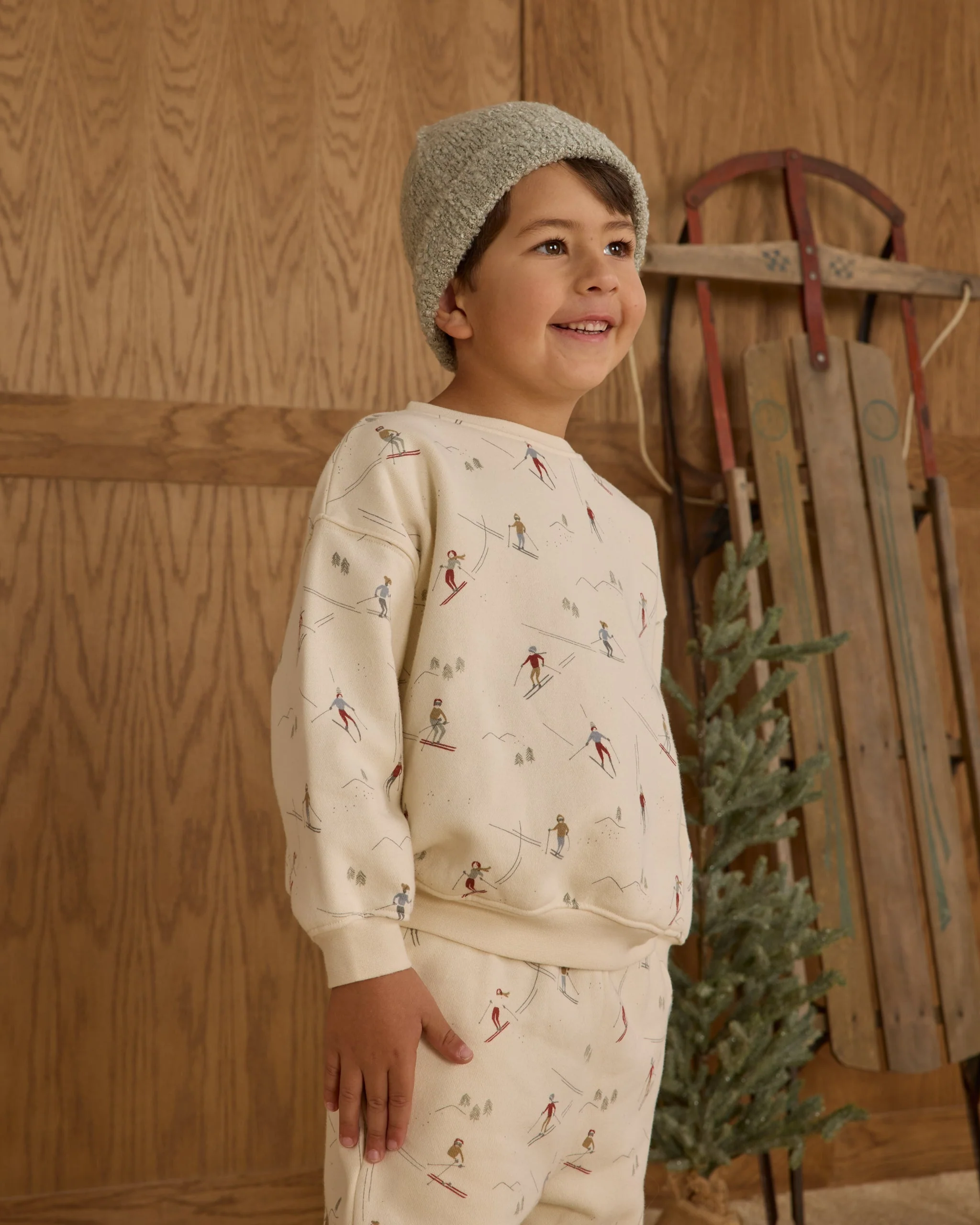 Relaxed Sweatshirt || Skiers - Image 2