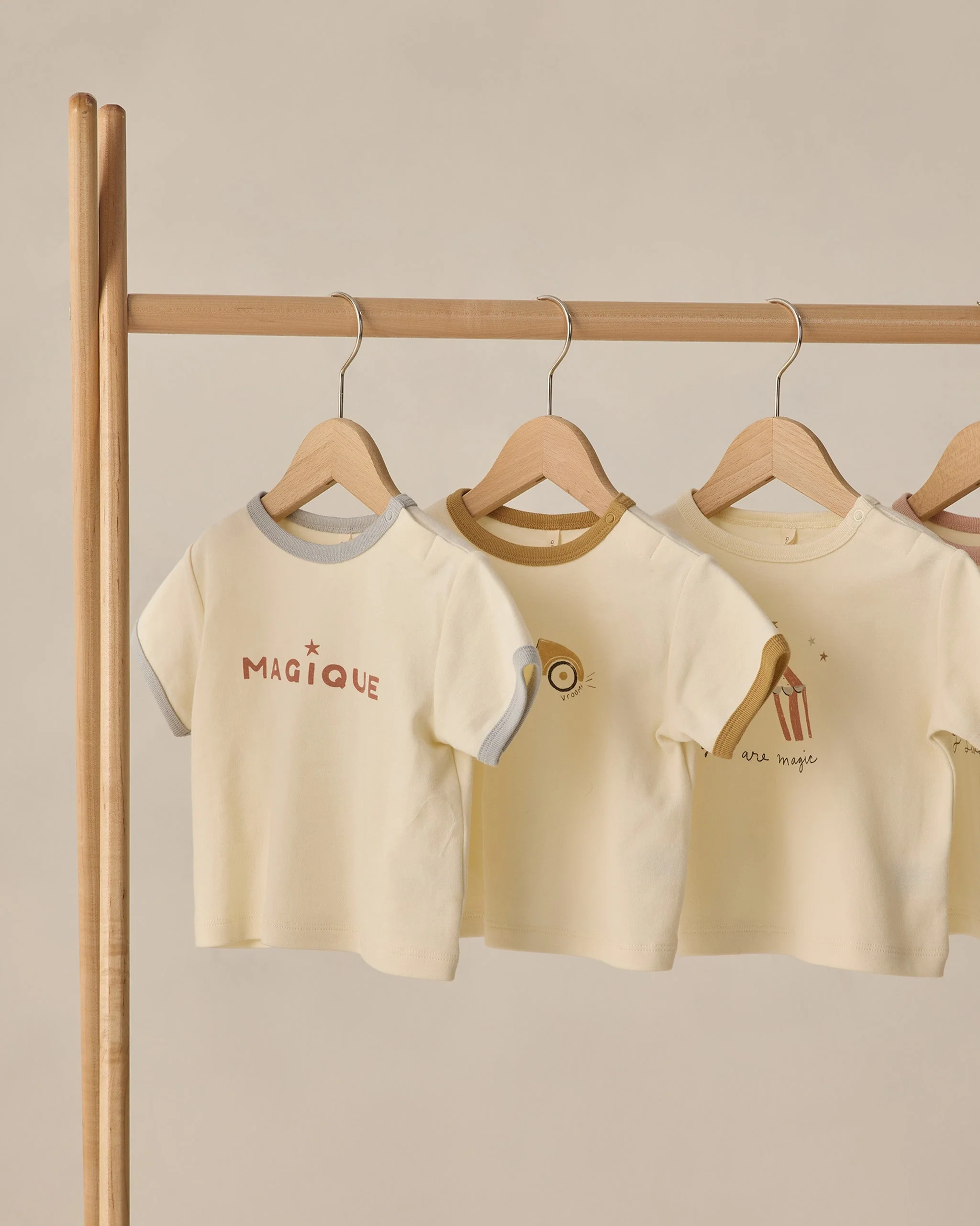 Ringer Tee Magique - Image 6