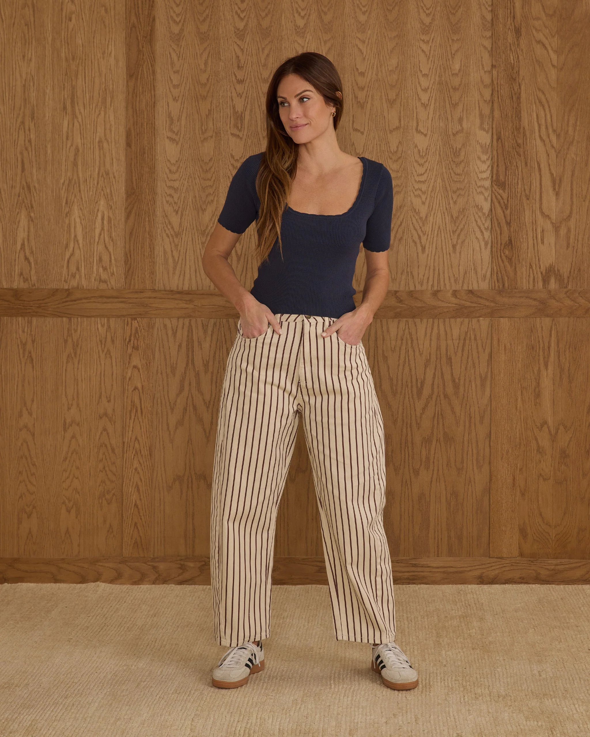 Scallop Tee | Navy - Image 3
