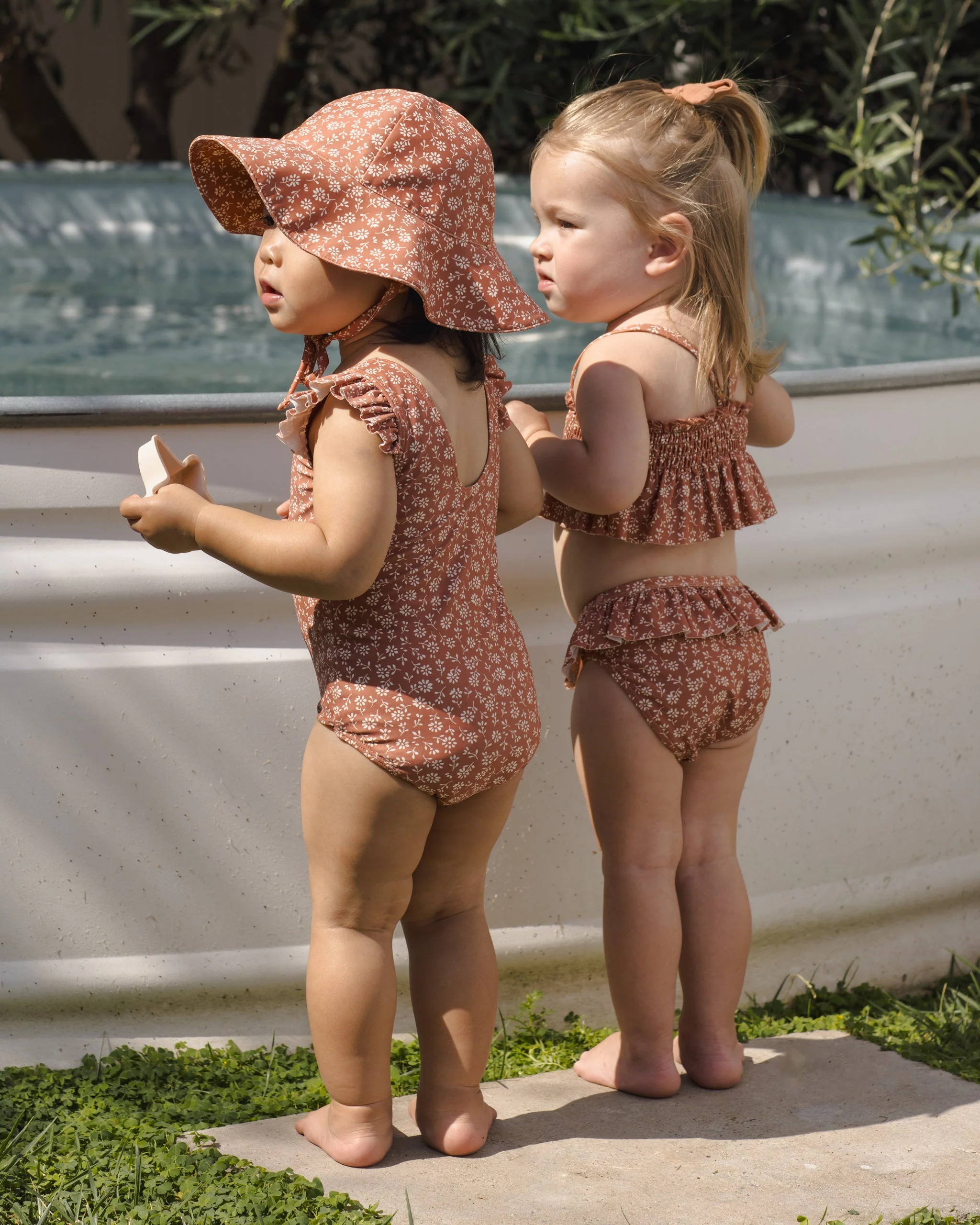 Scoop Back One-Piece Swimsuit Poppy Floral - Image 3
