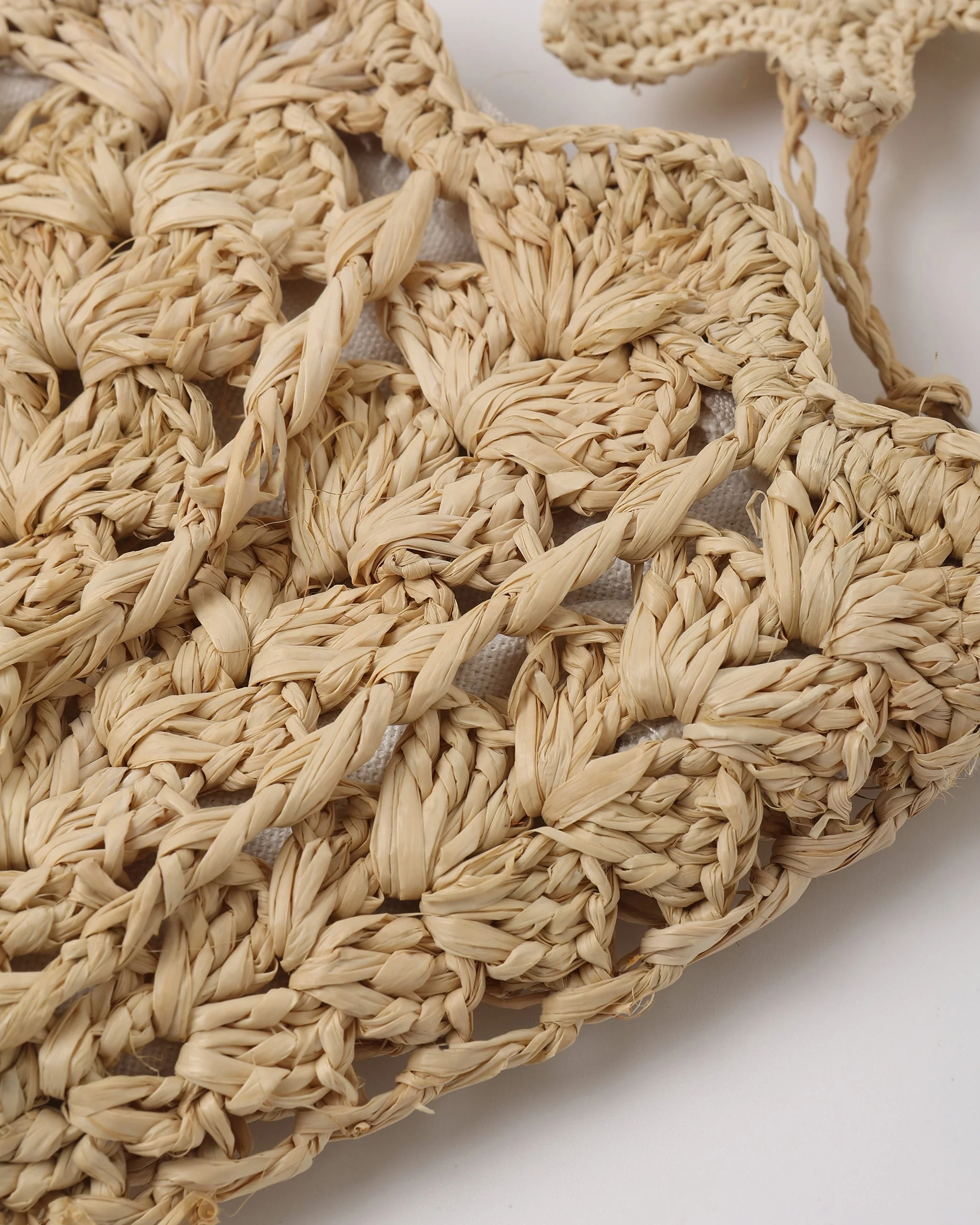 Shell Purse Straw - Image 8