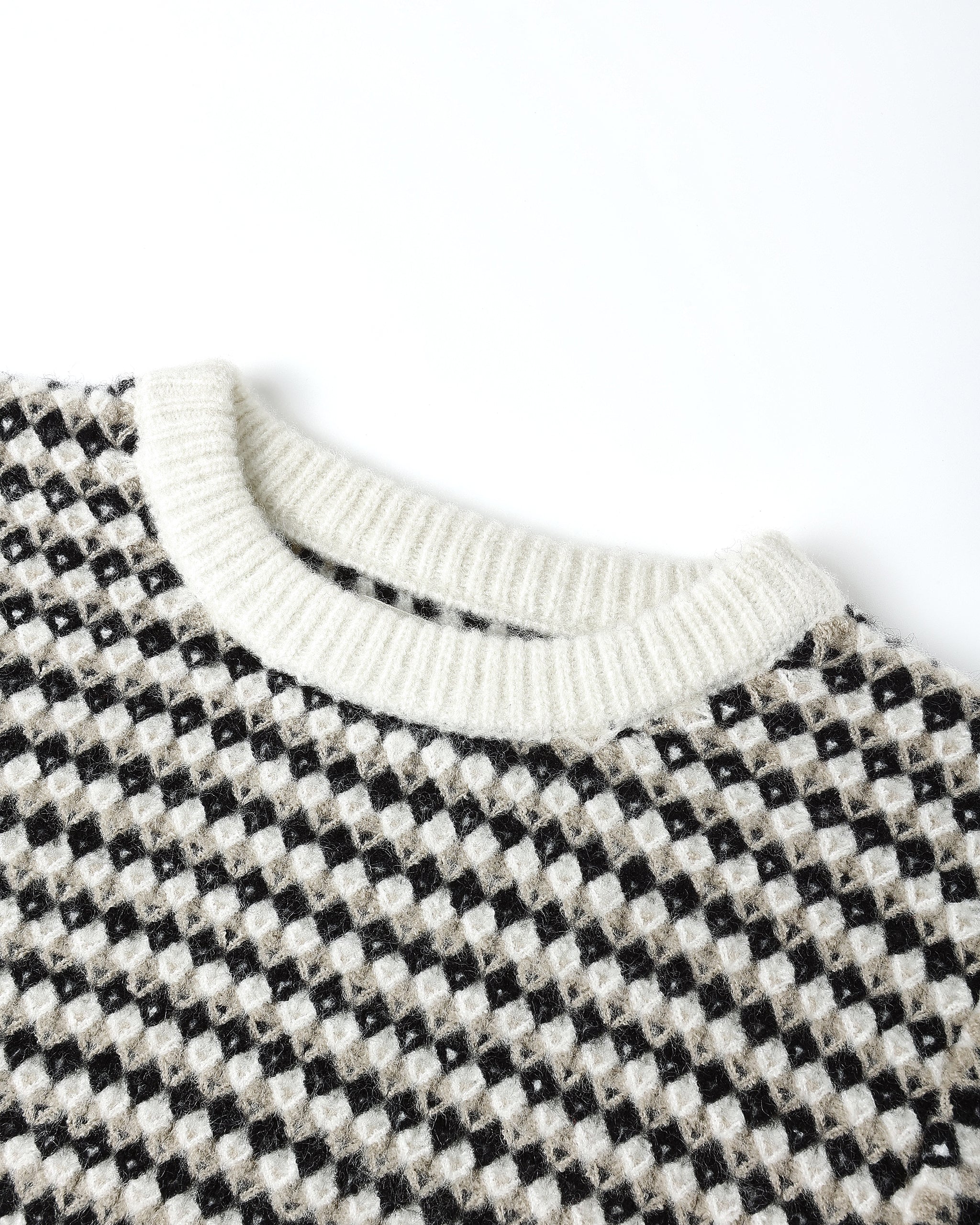 Shiloh Sweater || Black Speckle - Image 3