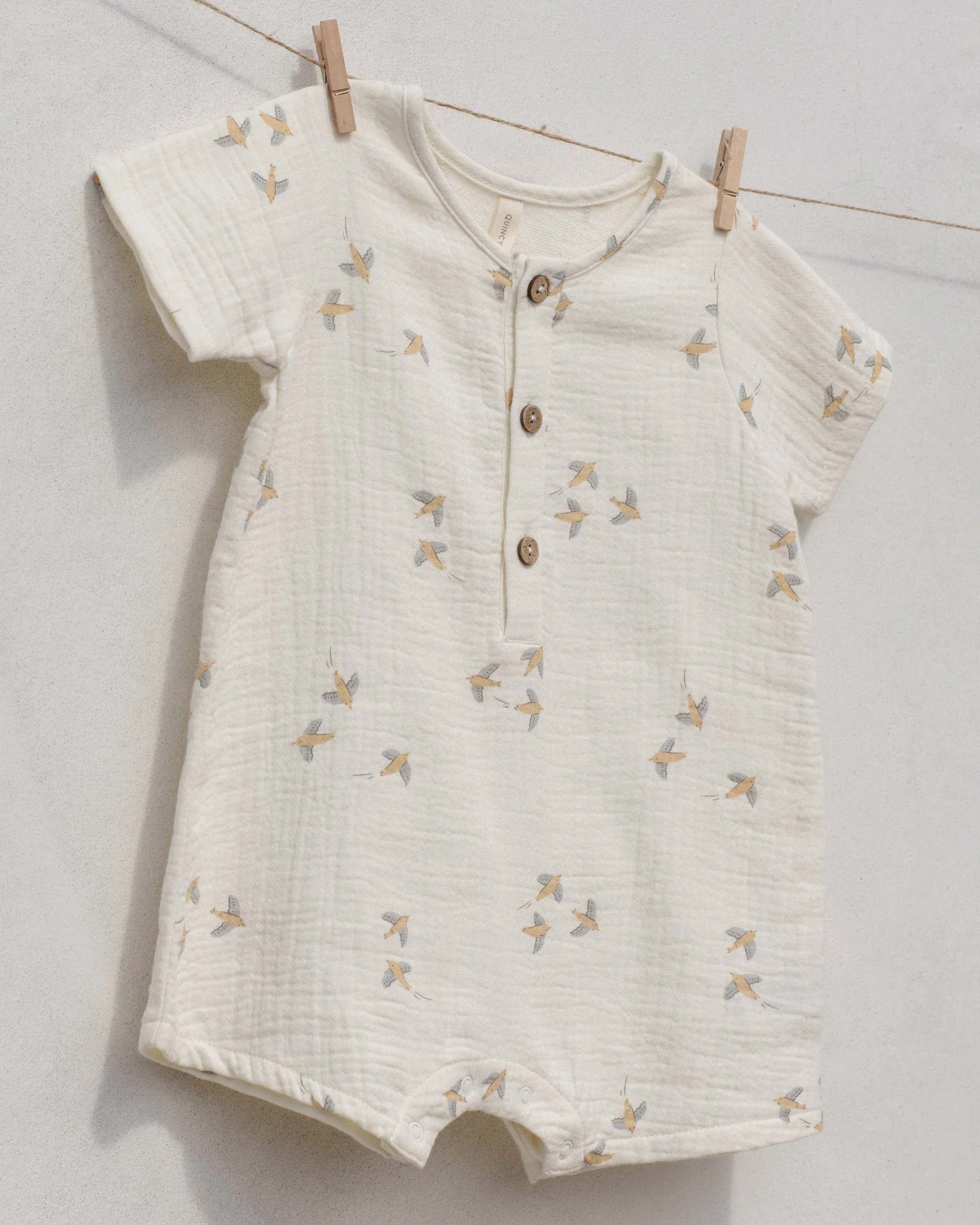 Short Sleeve Woven Romper Birds - Image 4