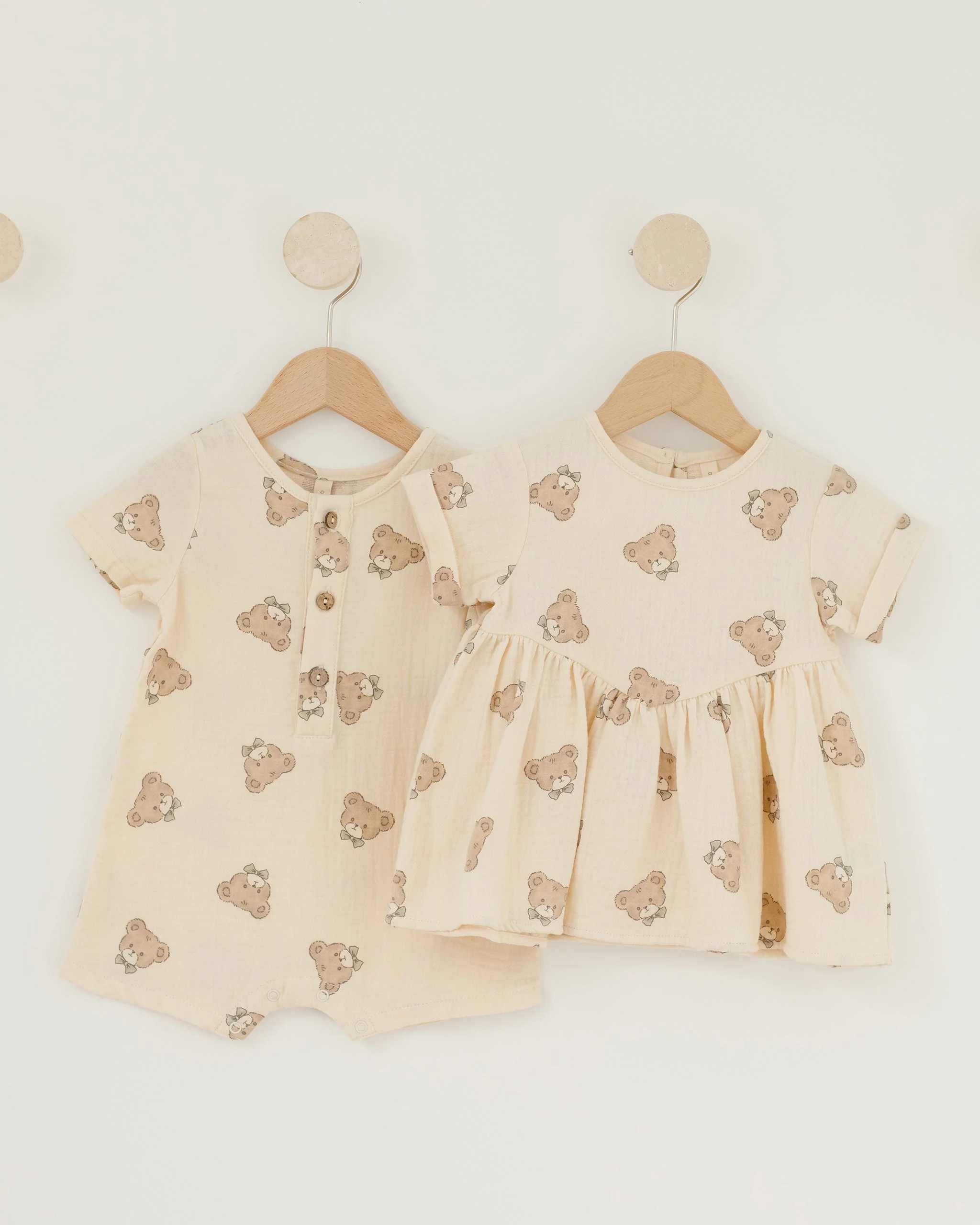 Short Sleeve Woven Romper || Teddy - Image 2
