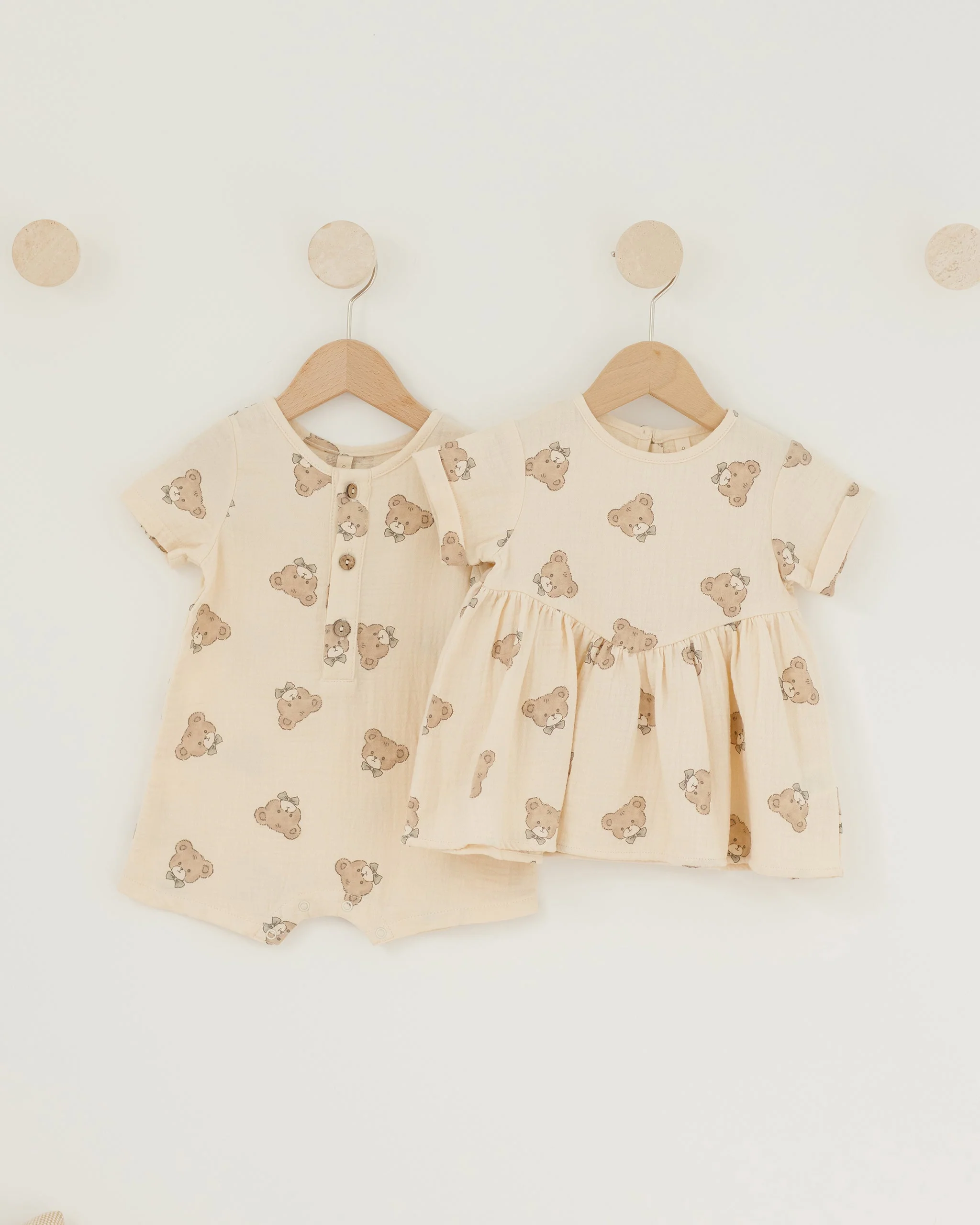 Short Sleeve Woven Romper || Teddy - Image 4