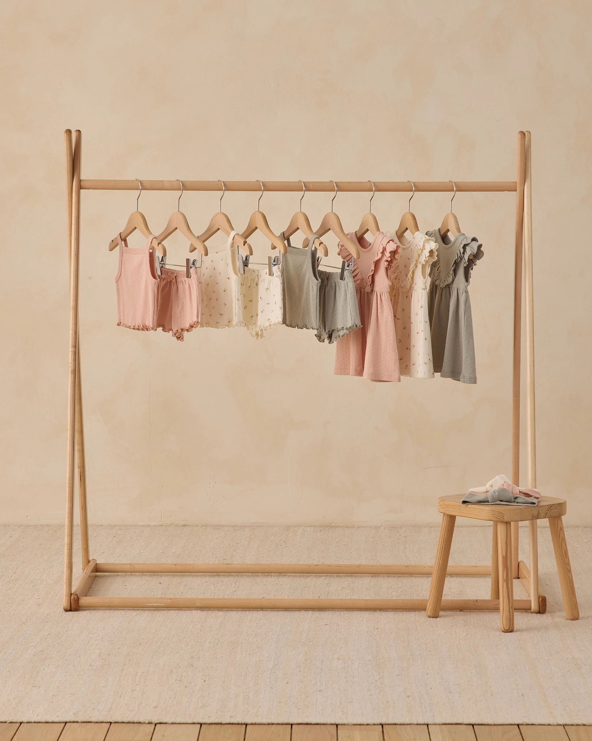 Sleeveless Ruffle V Dress Petit Fleur - Image 6