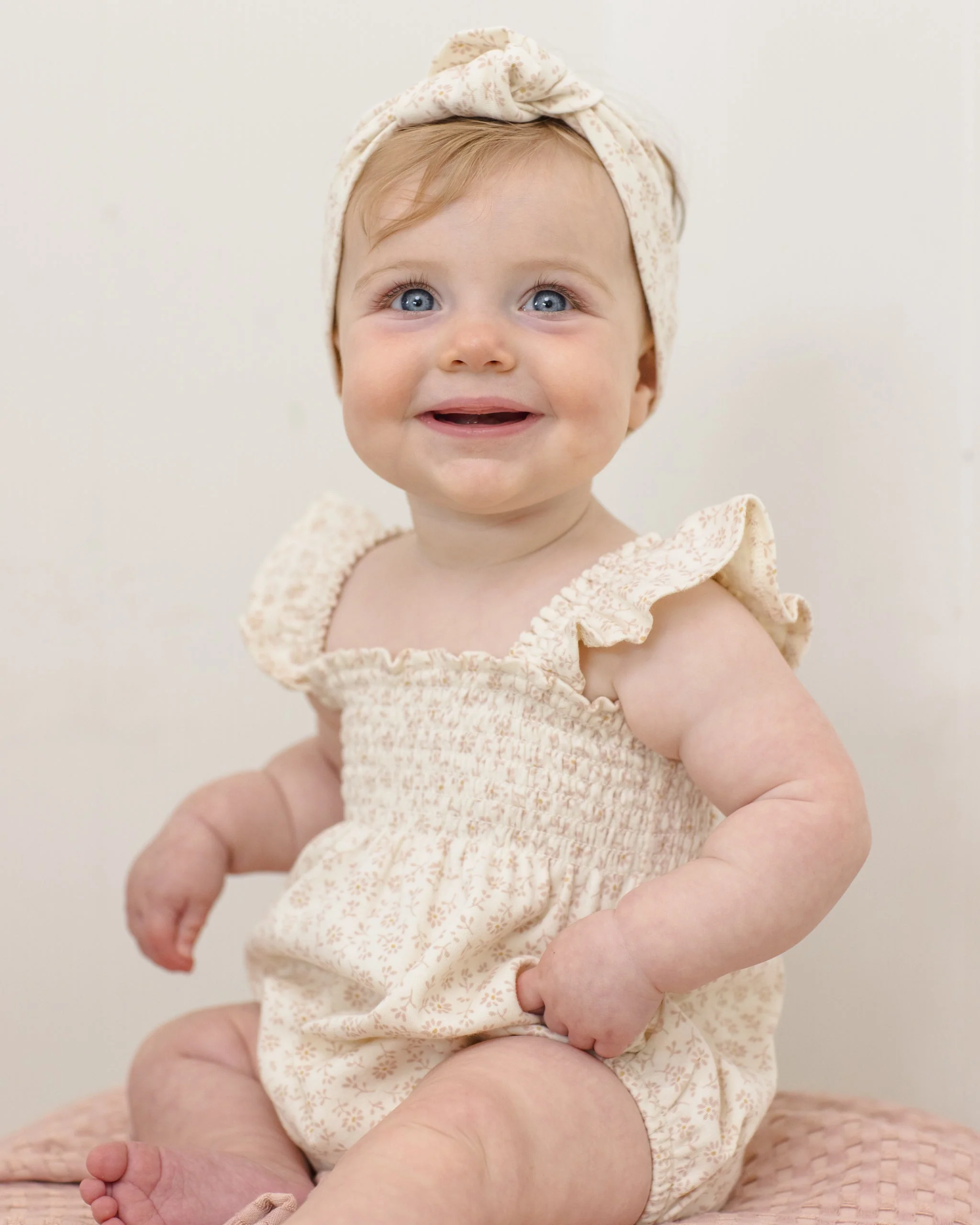 Smocked Ruffle Sleeve Romper Ditsy - Image 4