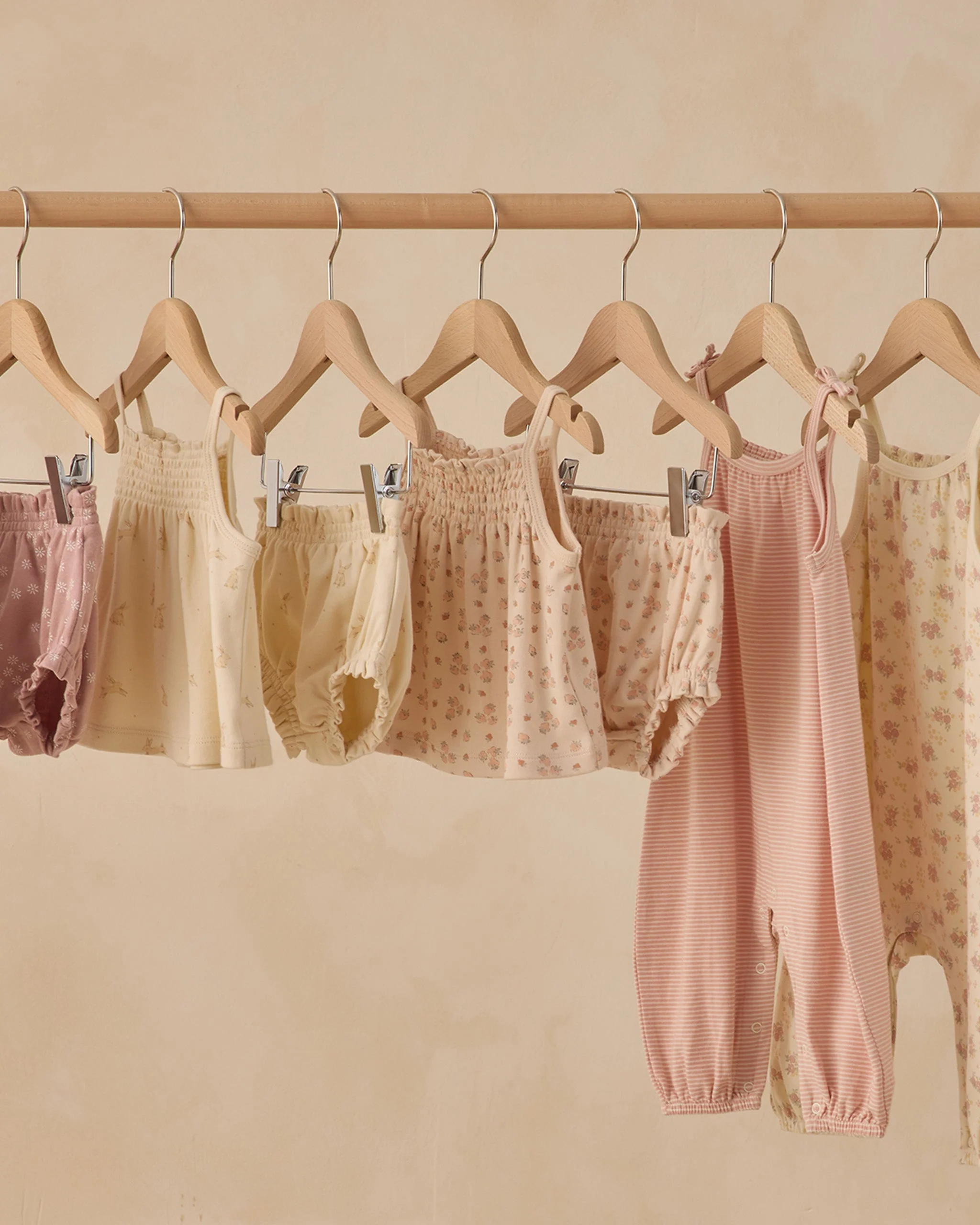 Smocked Tank + Bloomer Set Strawberries - Image 5