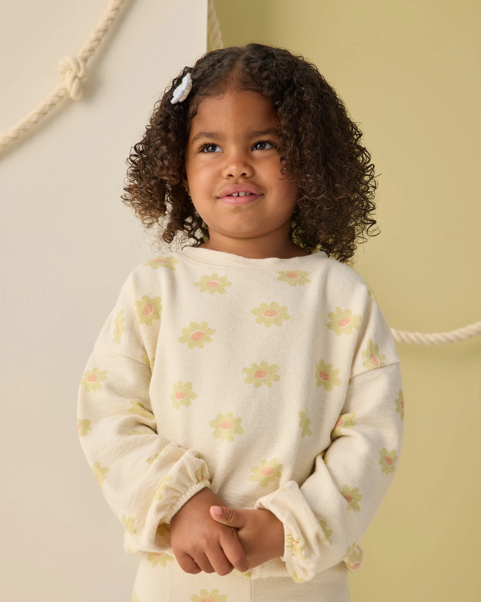 Spongey Knit Set Yellow Daisy - Image 3