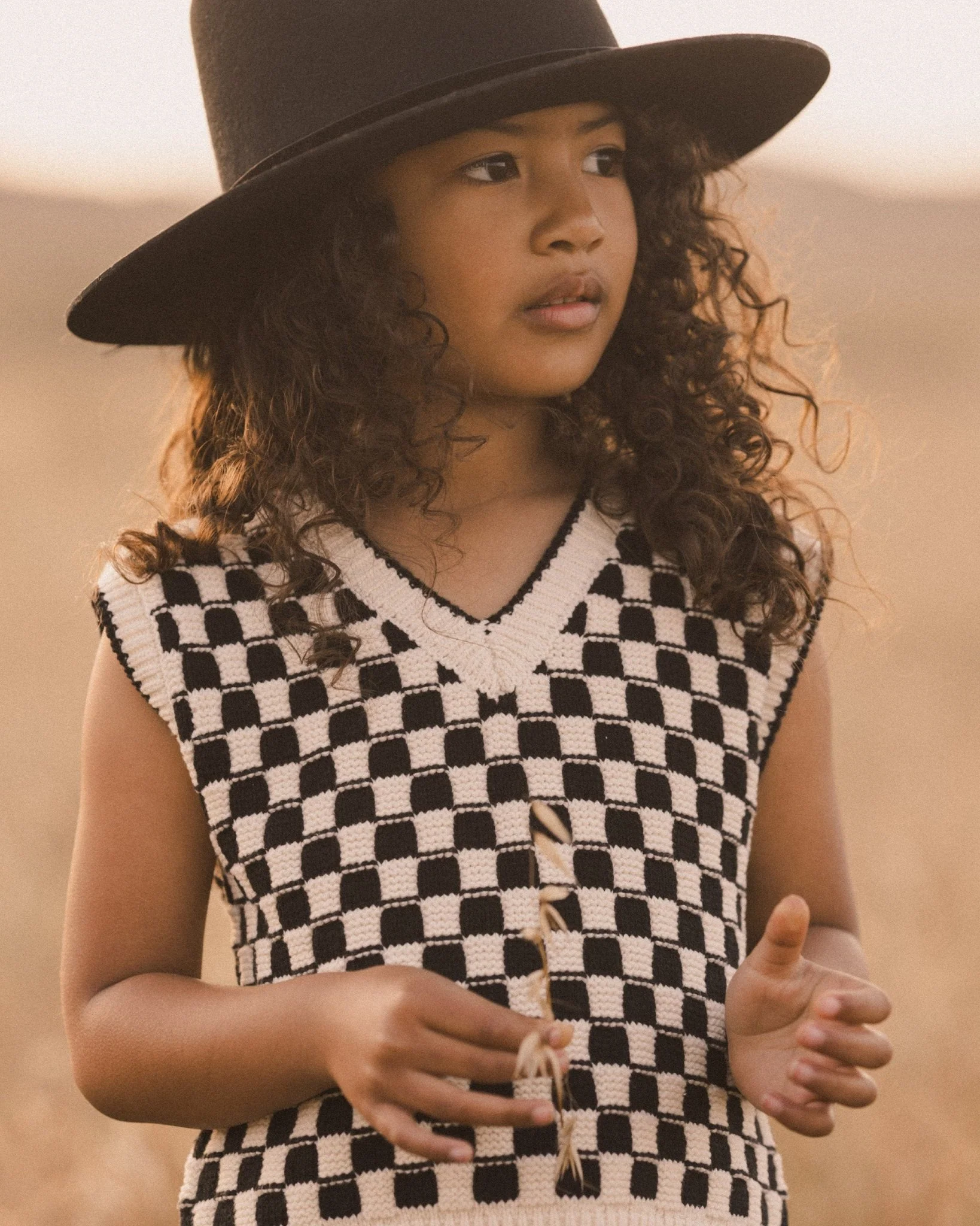 Sweater Vest || Check - Image 2