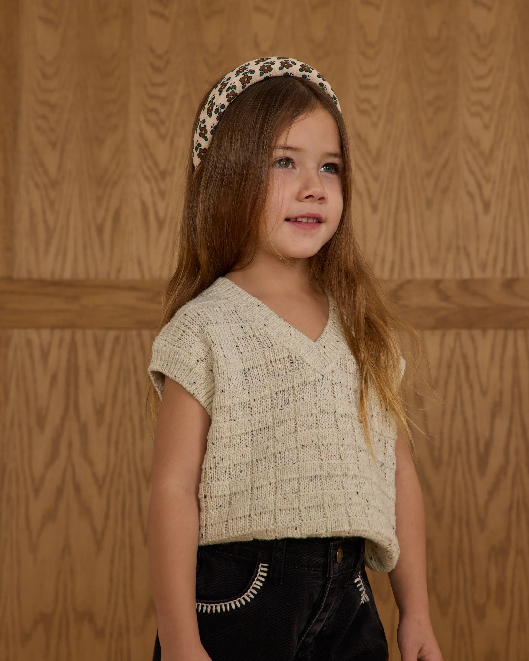 Sweater Vest || Oatmeal Speckle - Image 2