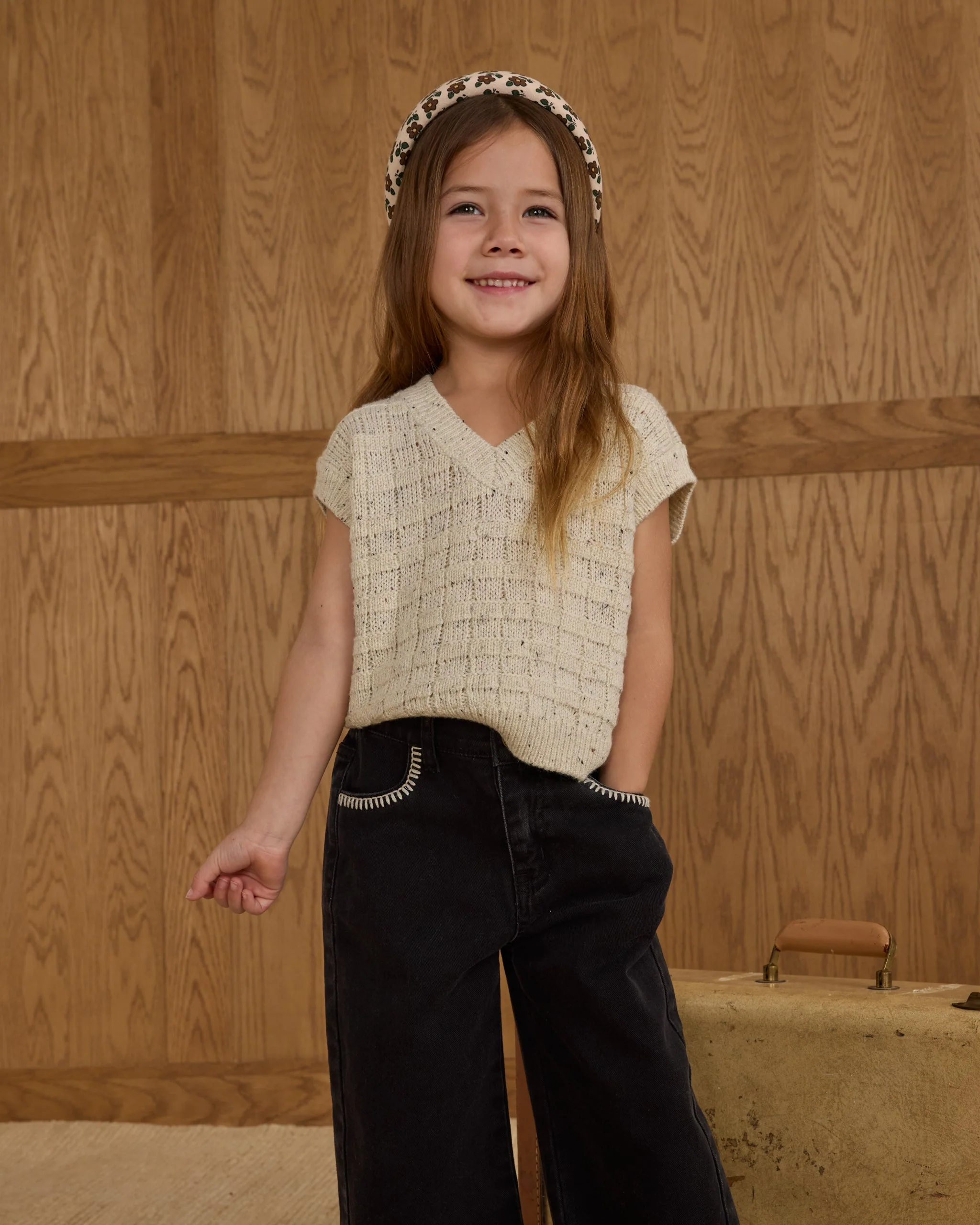 Sweater Vest || Oatmeal Speckle - Image 4
