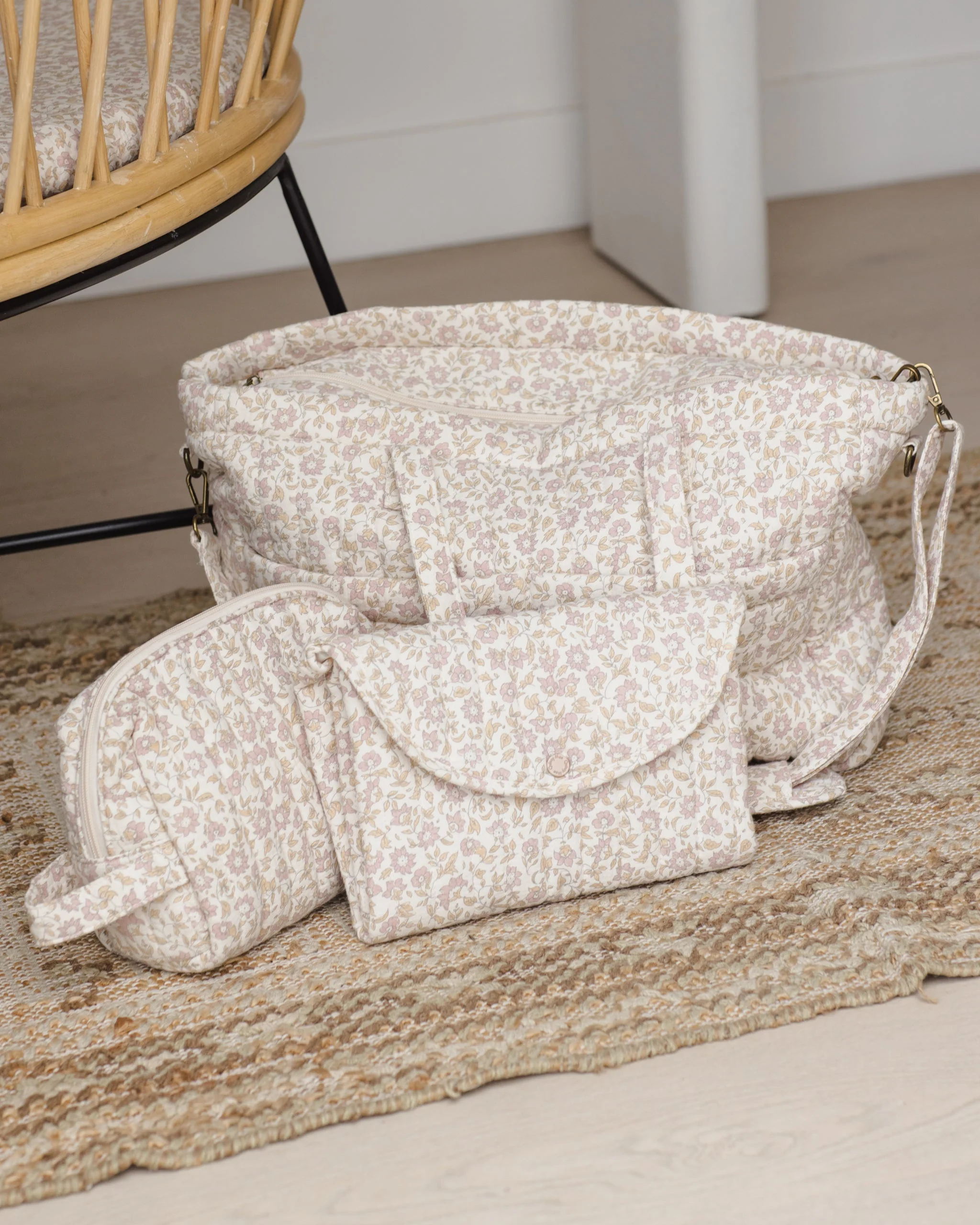 Toiletry Bag Wildflower Woven - Image 2