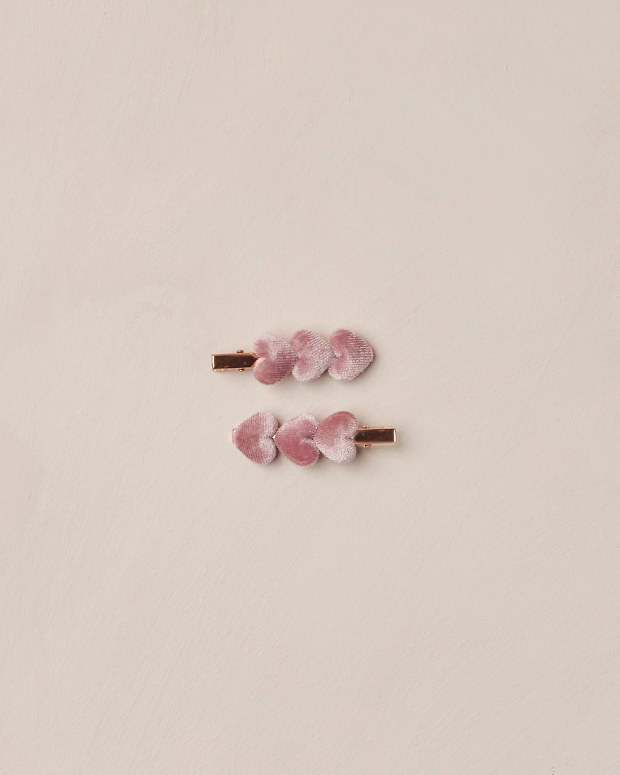Velvet Heart Clips | Raspberry