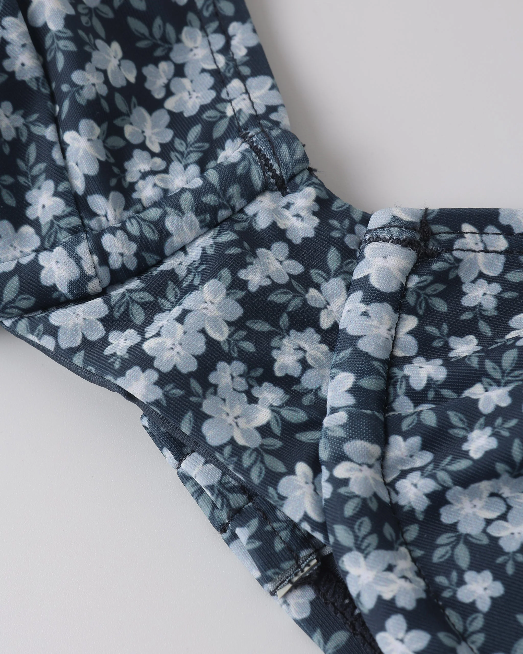 Women's Underwire Bikini Top Navy Floral - Image 8