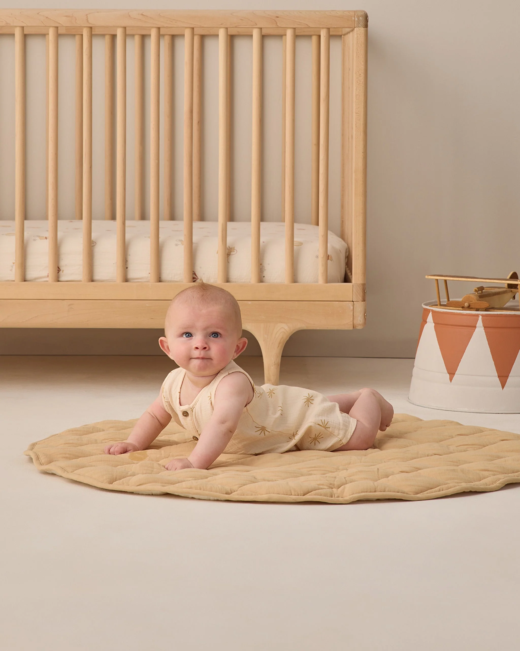 Woven Crib Sheet Carnival - Image 3