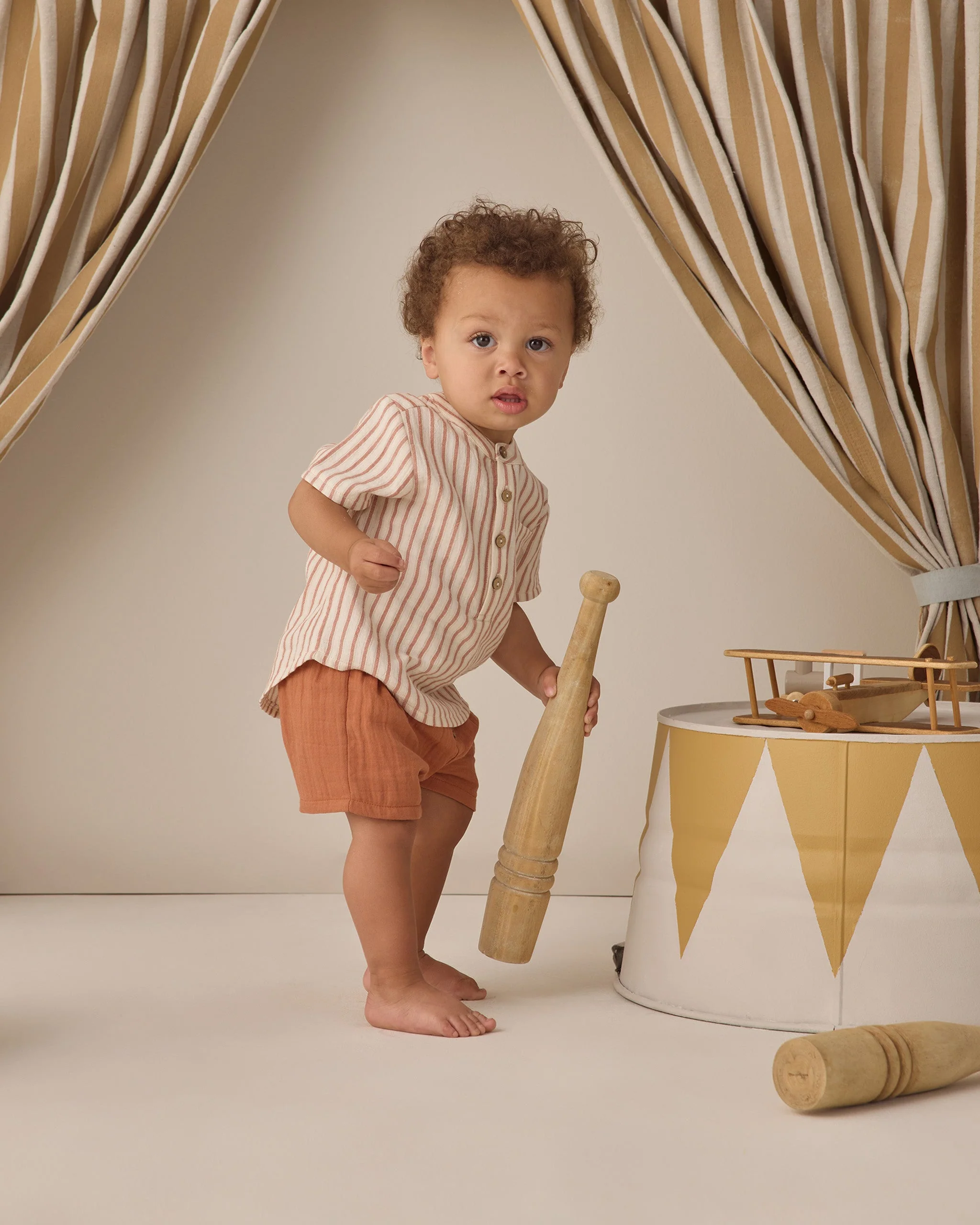 Woven Short Poppy - Image 4