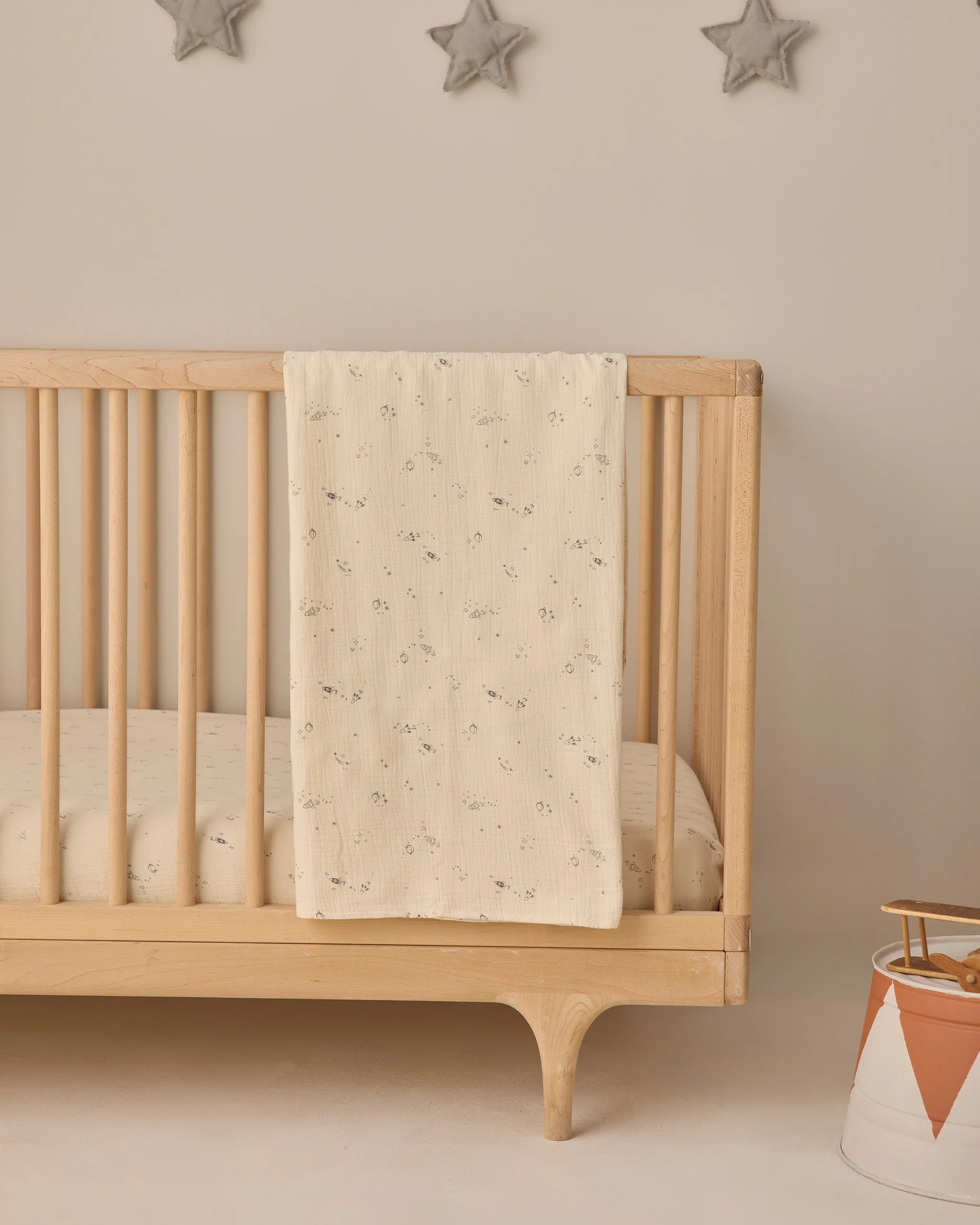 Woven Swaddle Space - Image 8