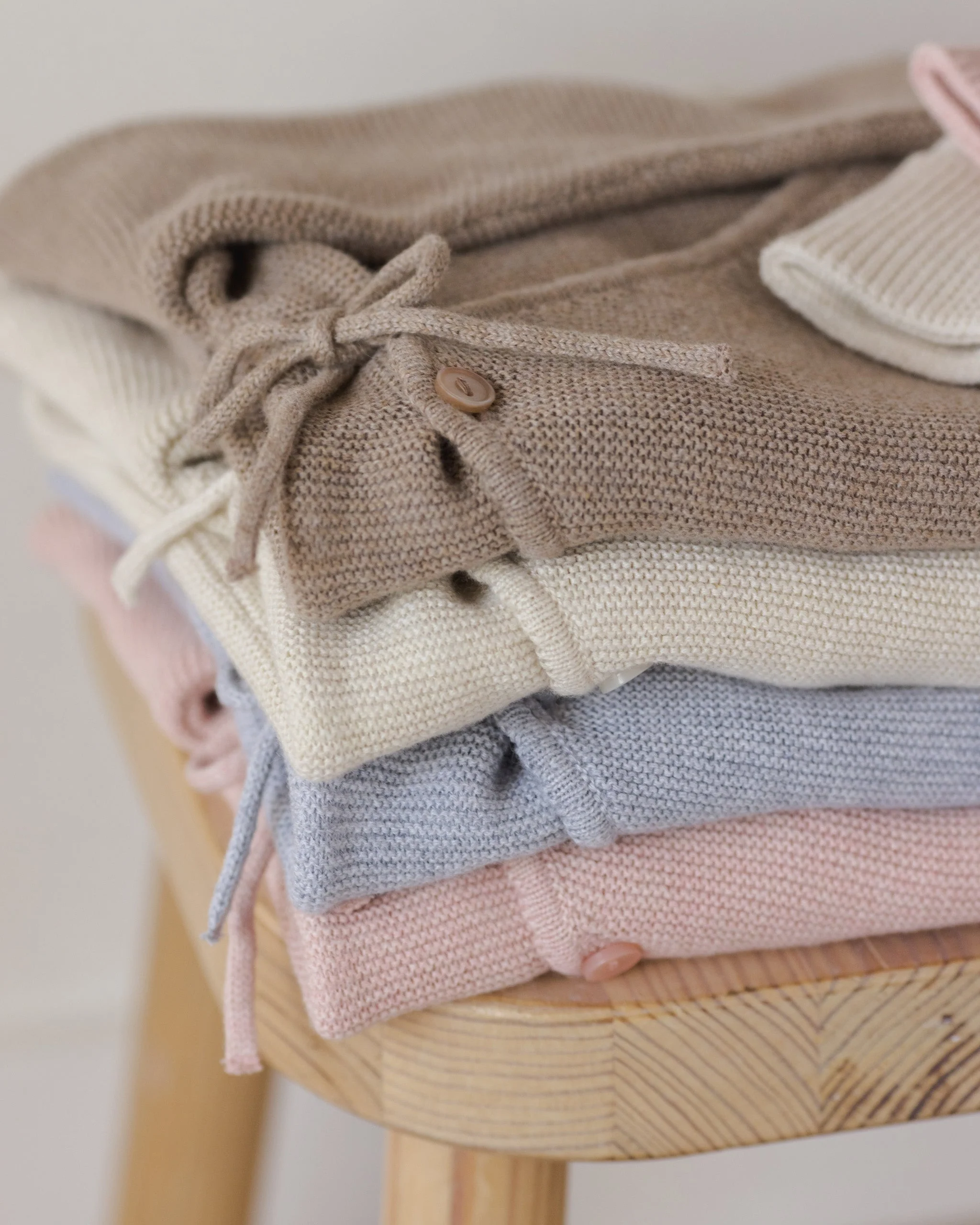 Wrap Knit Footie || Heathered Natural - Image 5