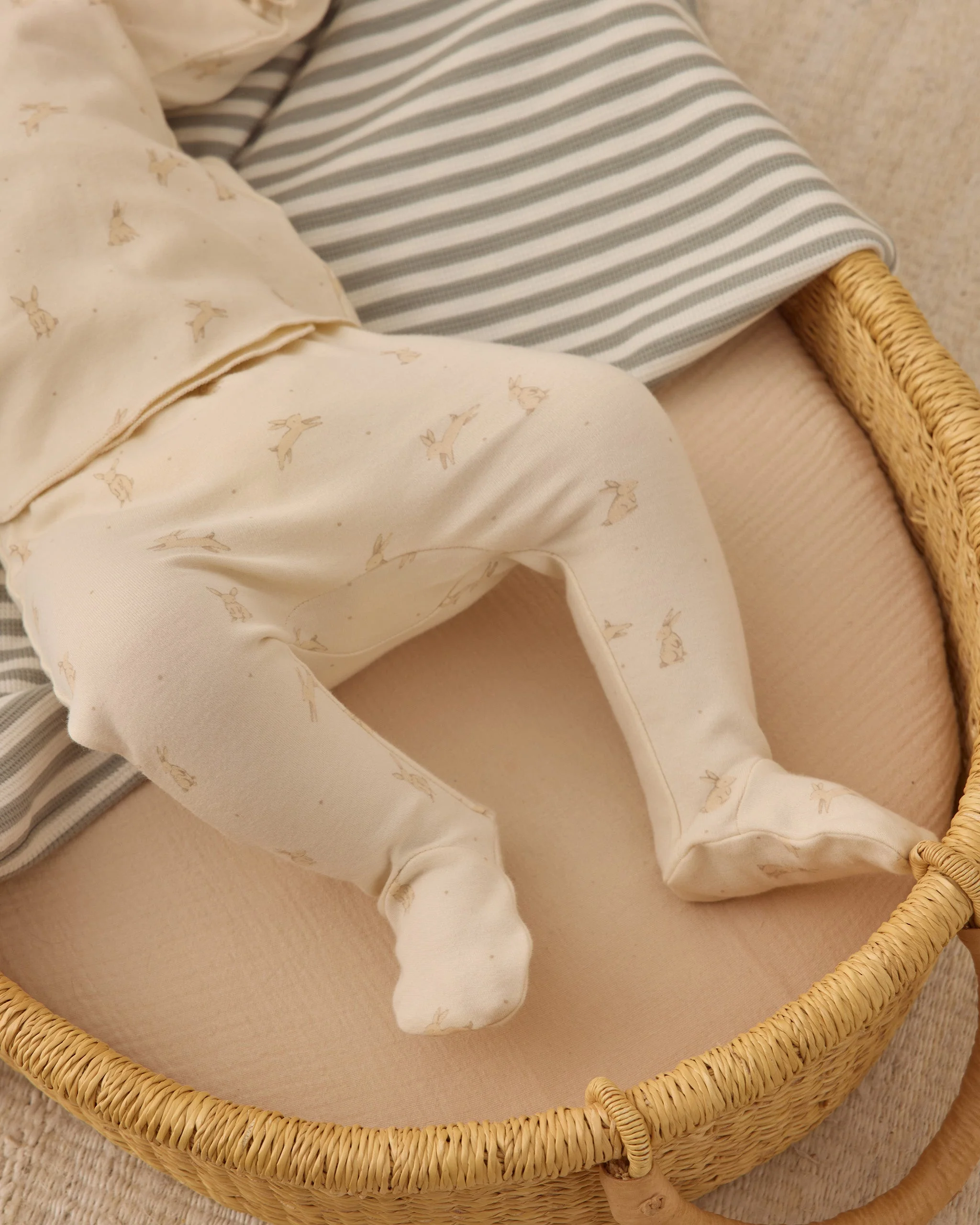 Wrap Top + Footed Pant Set Bunnies - Image 4