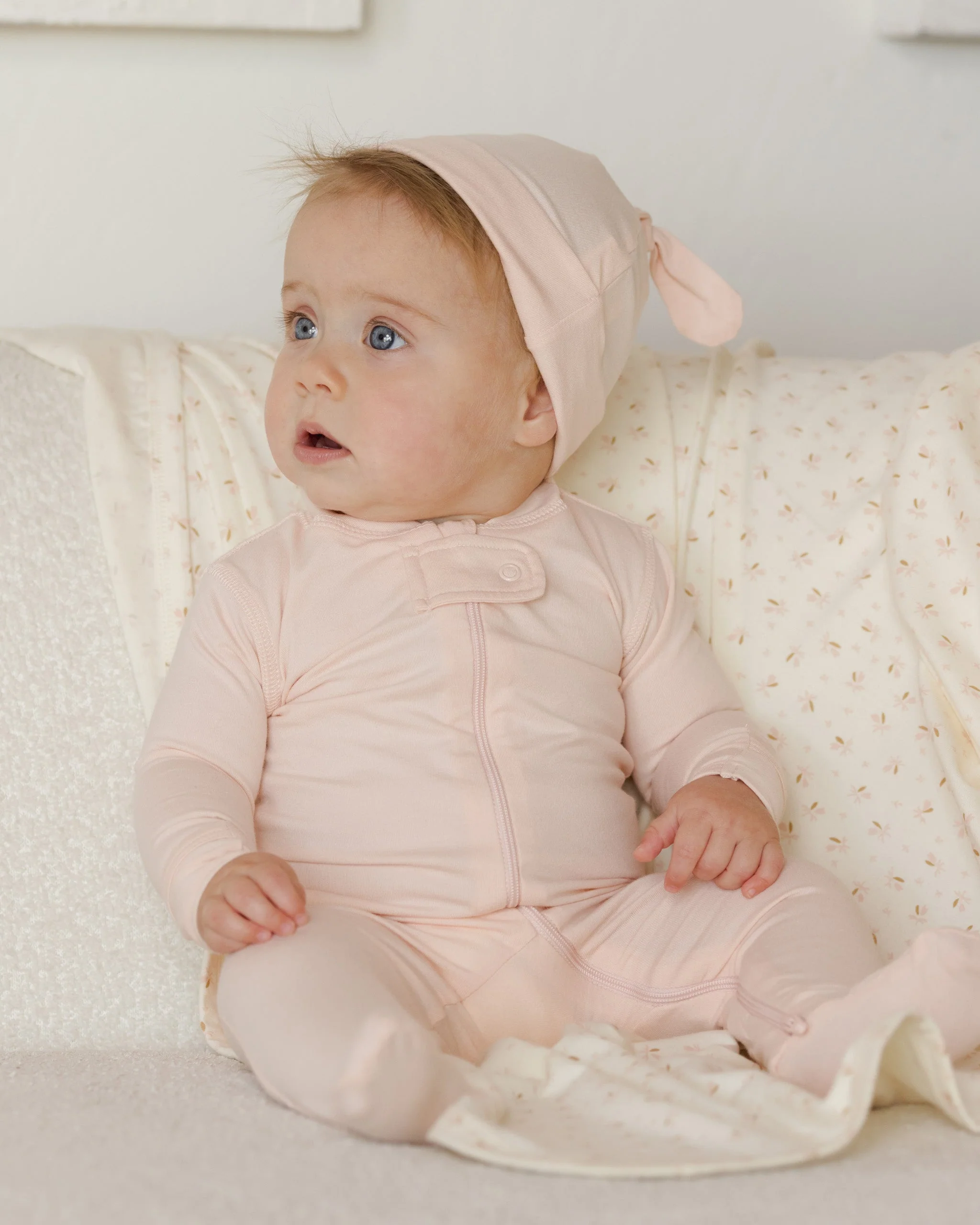Zip Longsleeve Sleeper Footie || Petal - Image 4